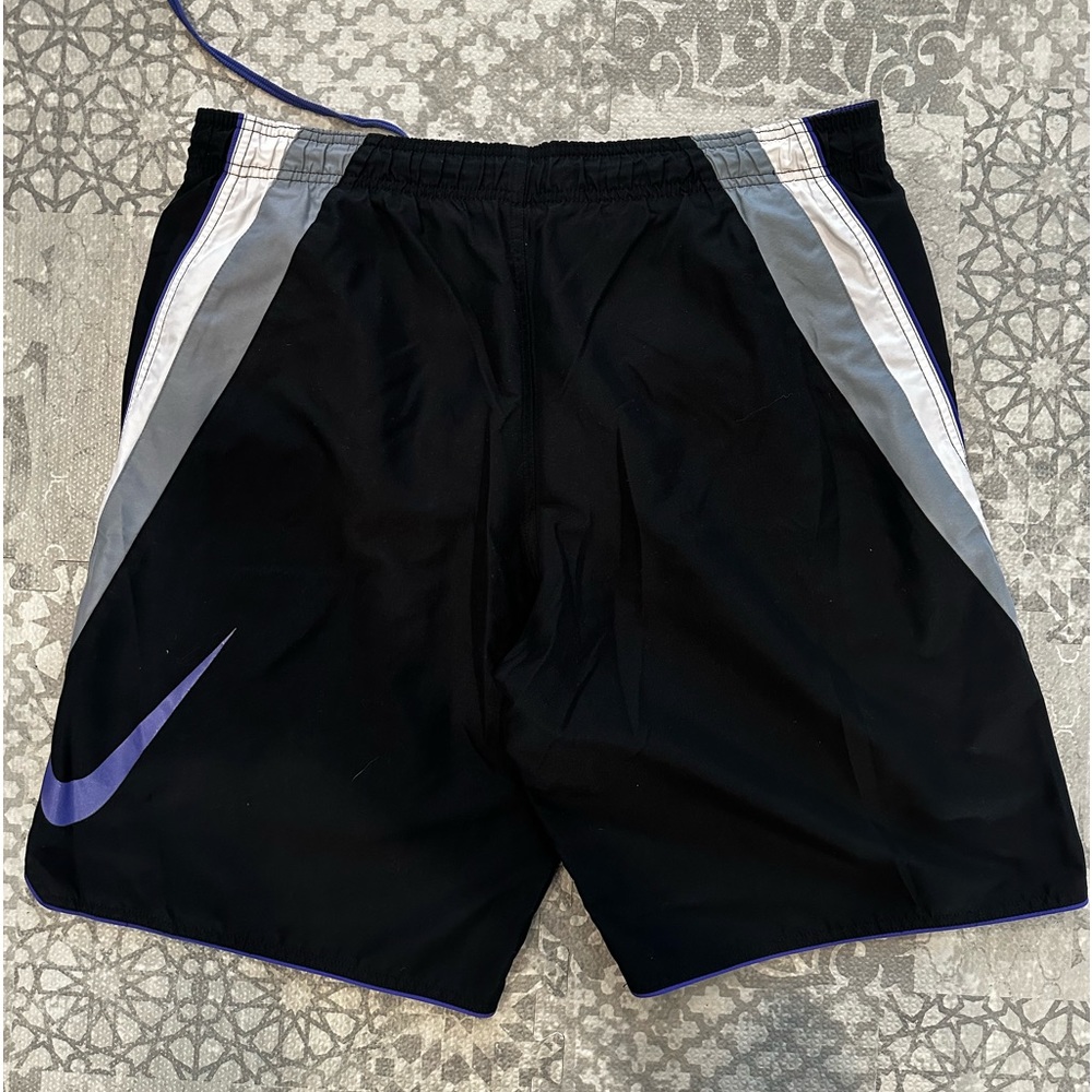 ⚫️🟣⚪️ Men’s Large Nike Bathing Suit